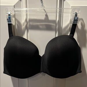 Women's Black Strapless Bra